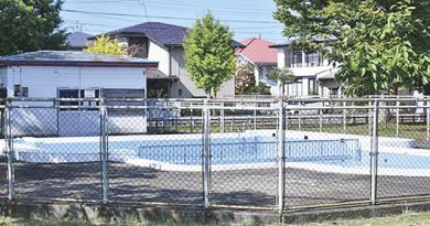 こどもプール廃止へ　利用者２０年前より９割減　上越市が方針